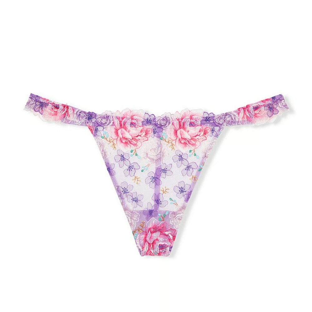 🆕 Victoria’s Secret Floral V-String Panty